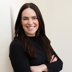 Meet your Posher, Adrienne